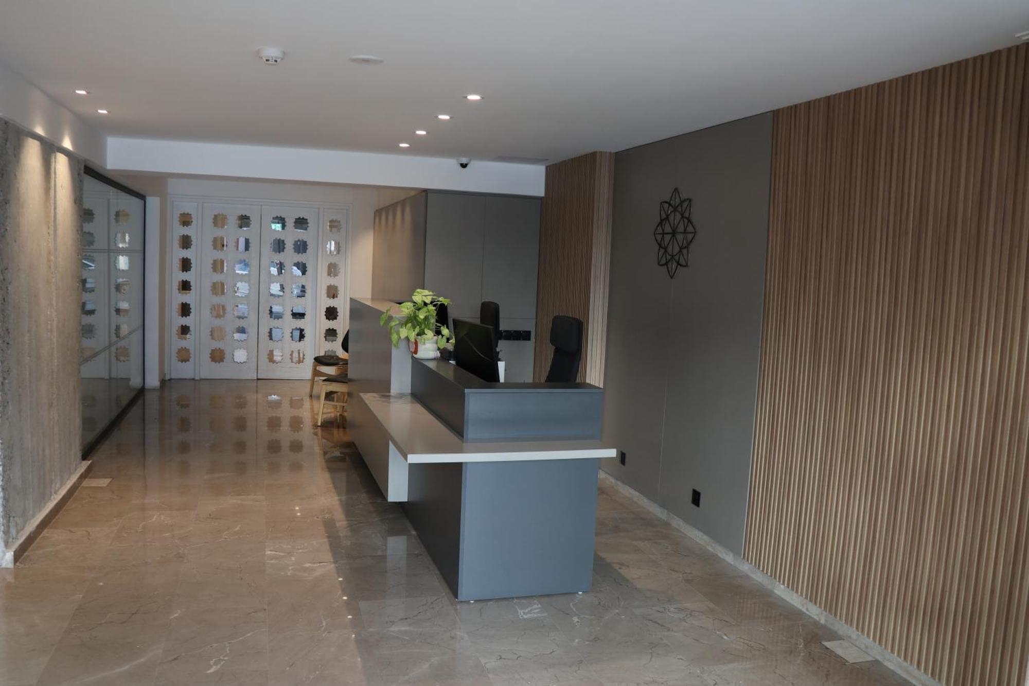 Sunflower Hotel Apartments Larnaca Ngoại thất bức ảnh